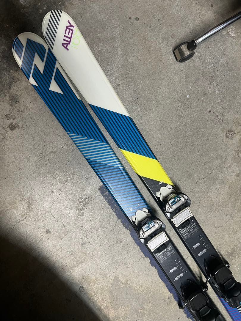 プロフさん専用　Volkl Alley フリースタイルスキー ＋ Marker