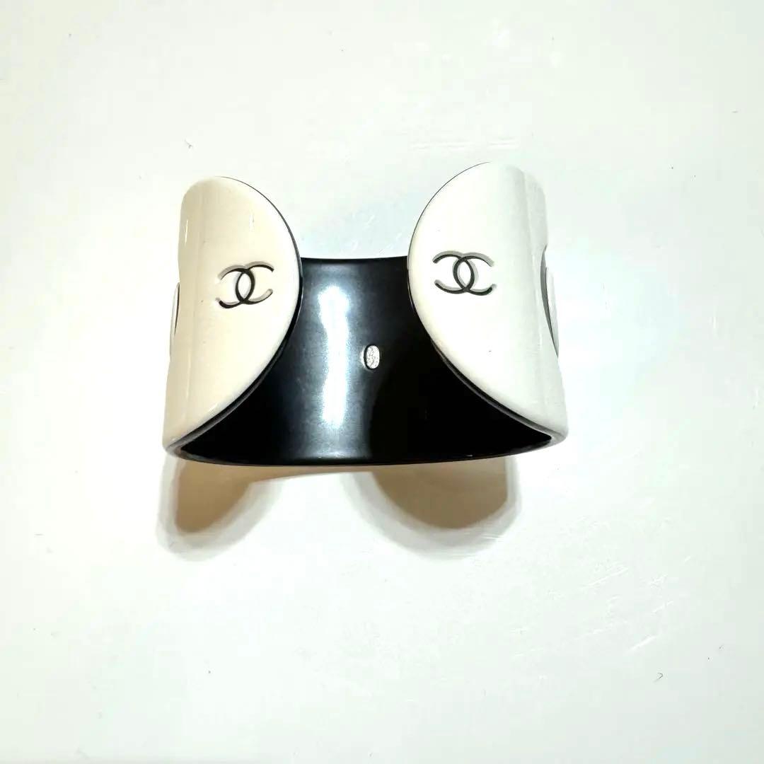 シャネル CHANEL ホワイト バングル ヴィンテージ
