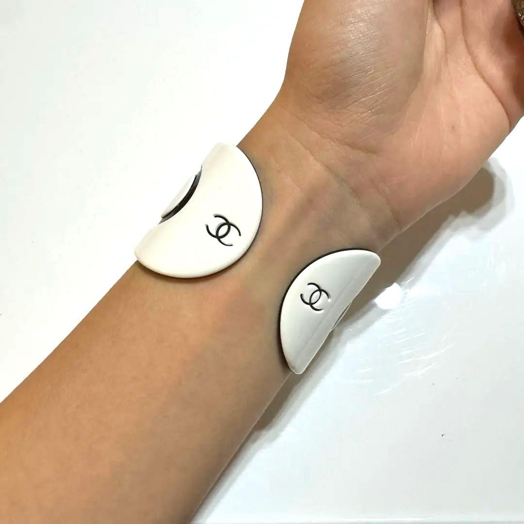 シャネル CHANEL ホワイト バングル ヴィンテージ