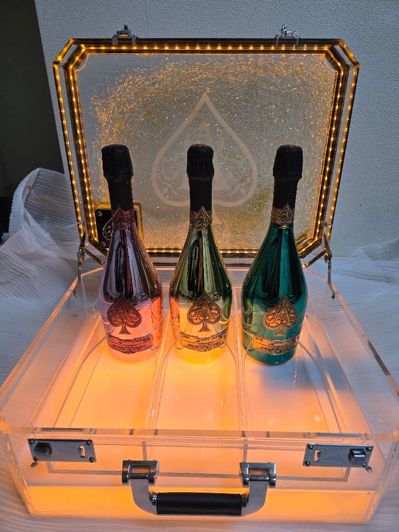 アルマンド 信号機 最新 アタッシュケース LED オイルタイプ 3本