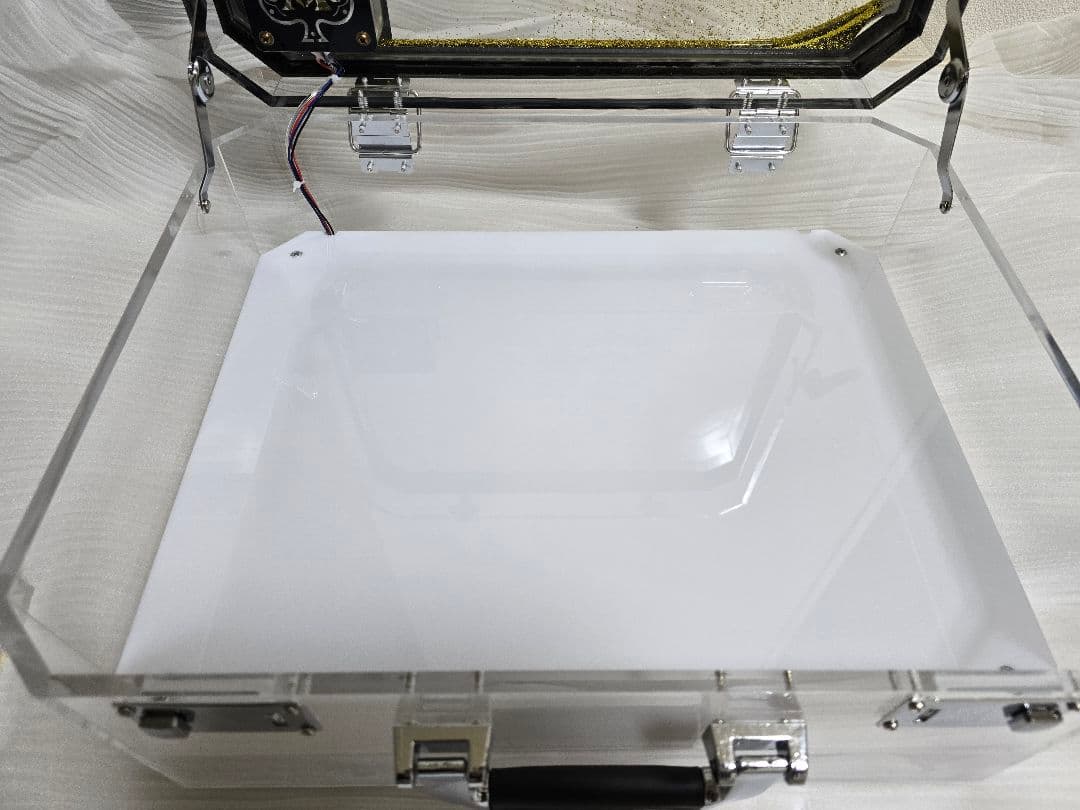 アルマンド 信号機 最新 アタッシュケース LED オイルタイプ 3本