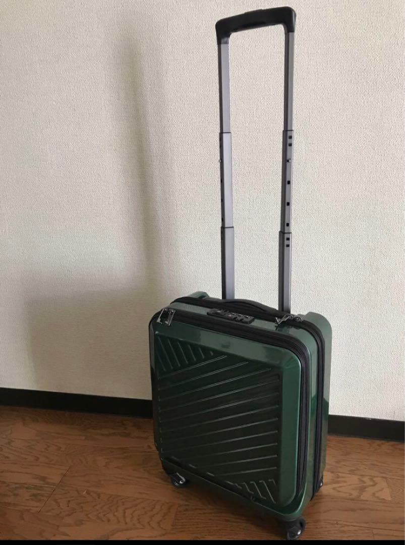 一回使用のみ美品☆ ALI-8000-14 スーツケース