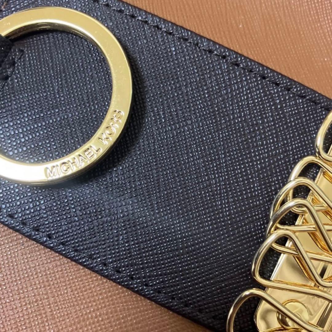 新品　MICHAEL KORS マイケルコース　キーケース