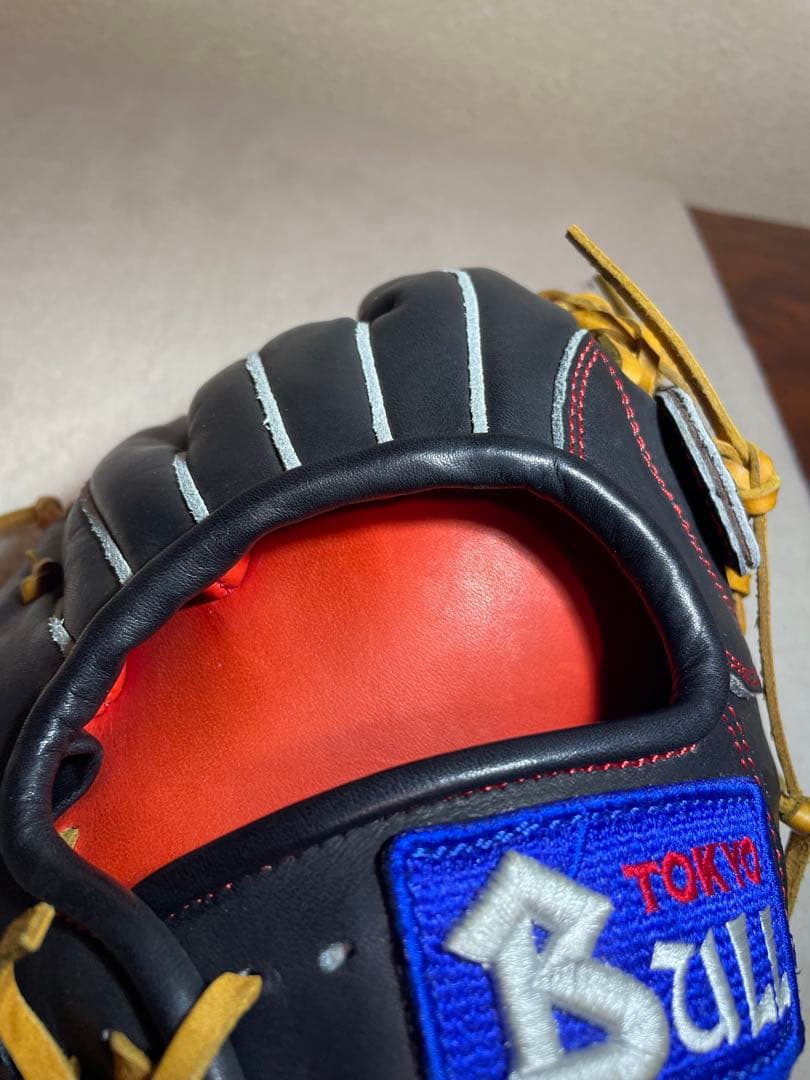 野球　TOKYO BULL 硬式野球グローブ ブラック/オレンジ　東駒