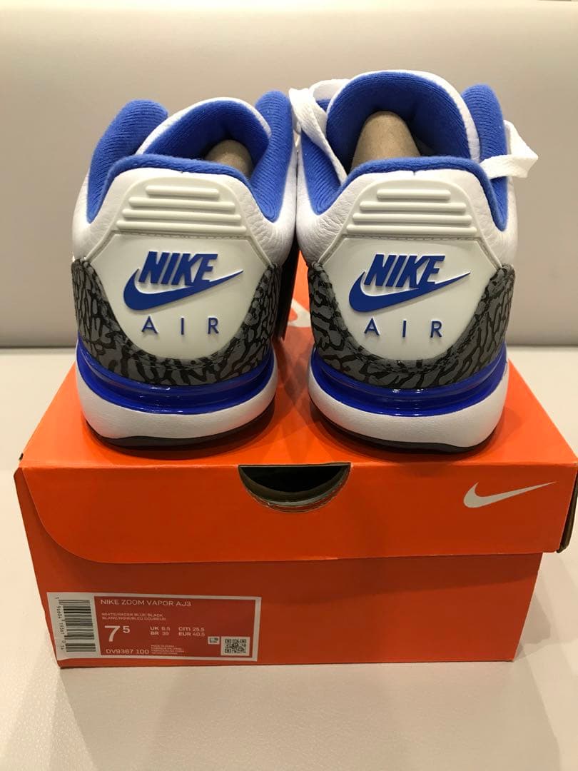 ナイキコート エアズームヴェイパーAJ3