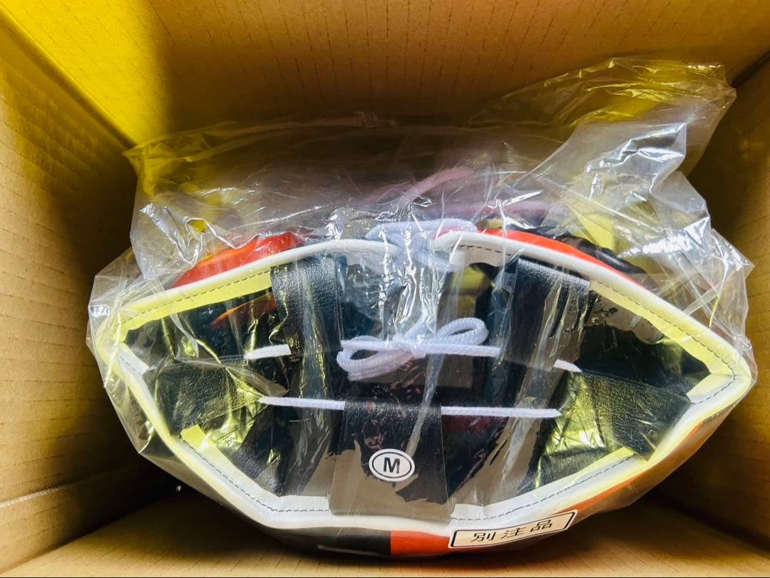 Winning ヘッドギア 黒/オレンジ Mサイズ