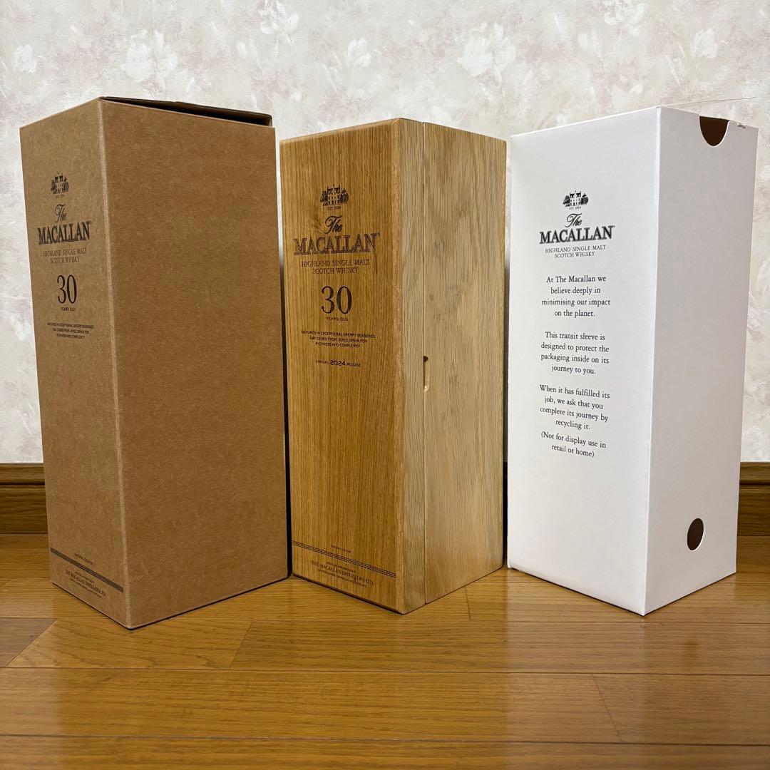 The Macallan 30年 空瓶、木製化粧箱、内箱、外箱あり 未洗浄品