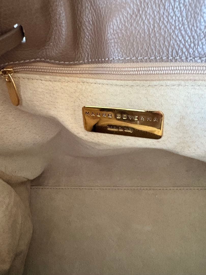 Mauro Governa. Italy . カーフスキンバッグ