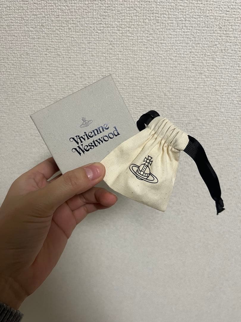 アクセサリー Vivienne Westwood OTHO SINGLE STUD