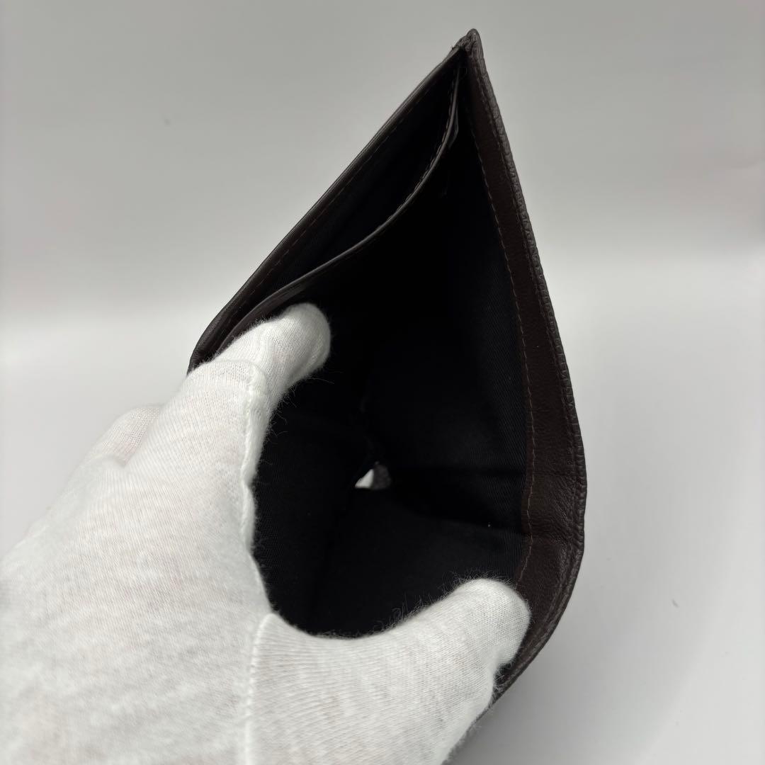 DIESEL 二つ折り財布　ブラウン x0844 レザー　Dロゴ　ダークブラウン