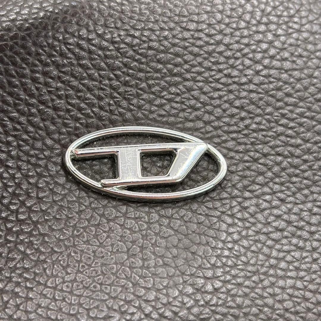 DIESEL 二つ折り財布　ブラウン x0844 レザー　Dロゴ　ダークブラウン