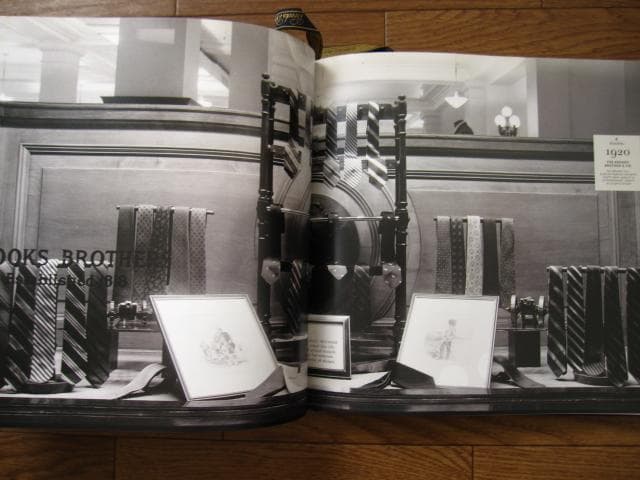 洋書 Generations of Style