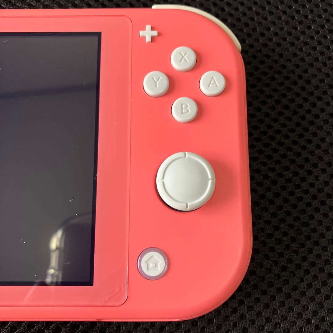 【Nintendo Switch LITE コーラル】