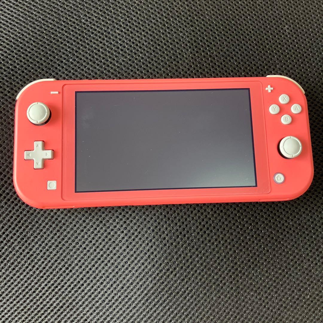【Nintendo Switch LITE コーラル】