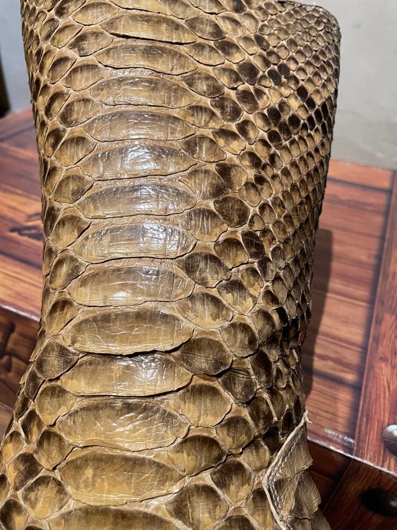 パイソン革　ロングブーツ　蛇革　スペイン製