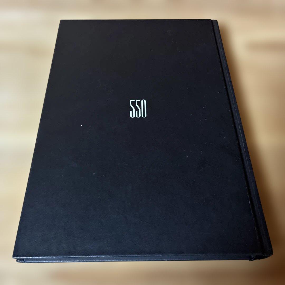 アート・デザイン・音楽 THE DIARY OF A HITMAN BY MAHMOOD FAZAL