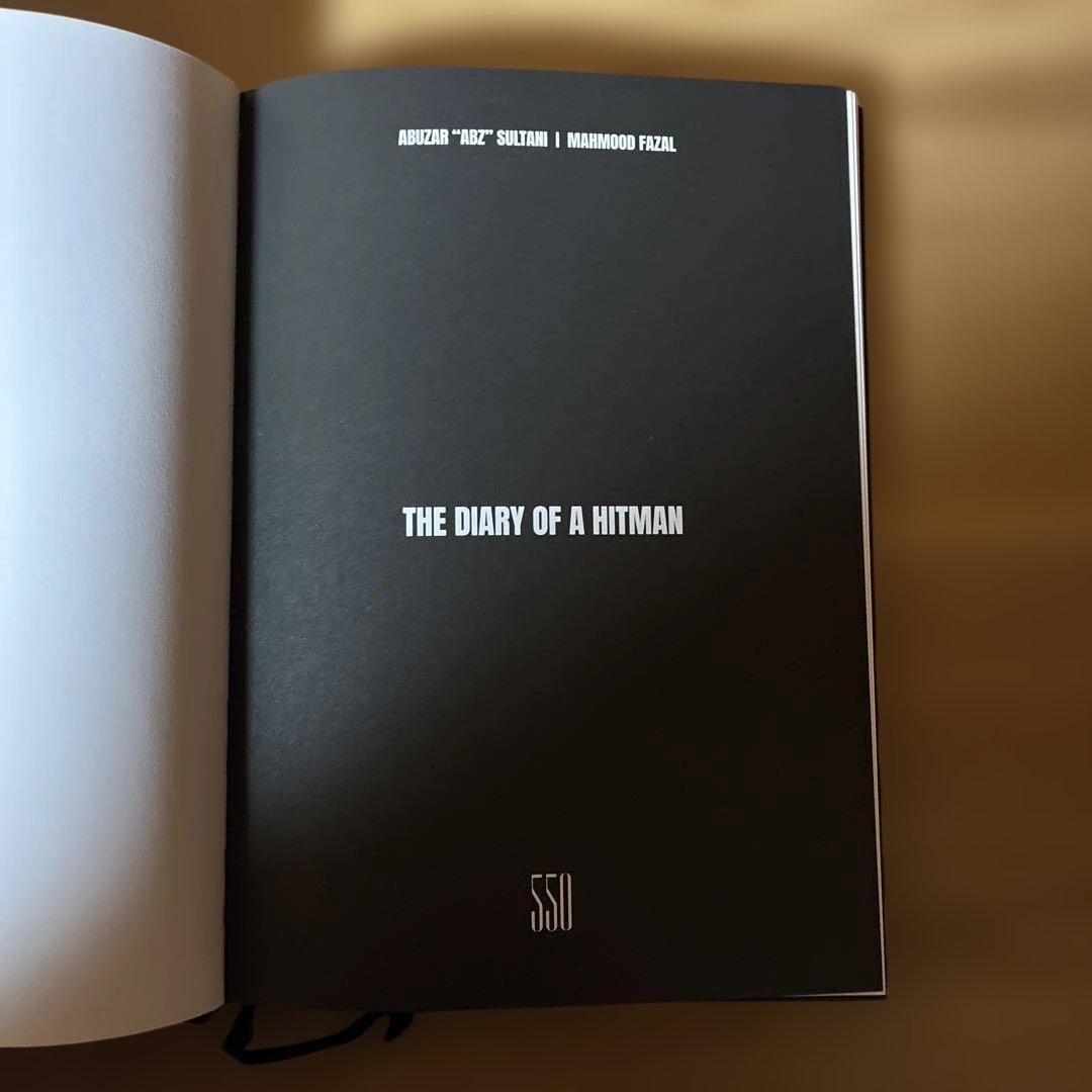 アート・デザイン・音楽 THE DIARY OF A HITMAN BY MAHMOOD FAZAL