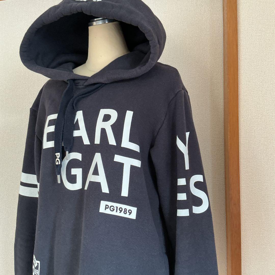 パーリーゲイツ パーカー 表示4サイズ　(レディースLサイズ相当)