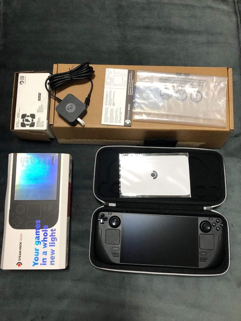 【中古美品】Steam Deck OLED 1TB &アクセサリ類【セット商品】