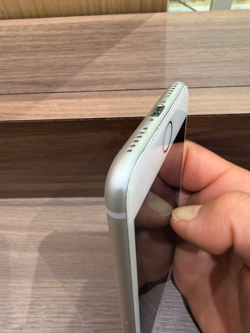 Apple iPhone シルバー 本体