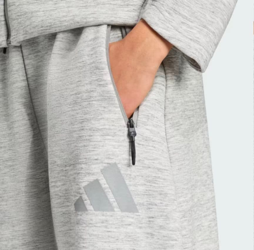 新品未使用品！adidas Z.N.E.プレミアムパンツ　グレー