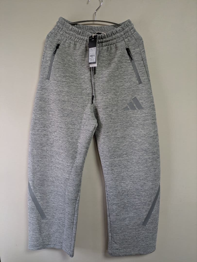新品未使用品！adidas Z.N.E.プレミアムパンツ　グレー