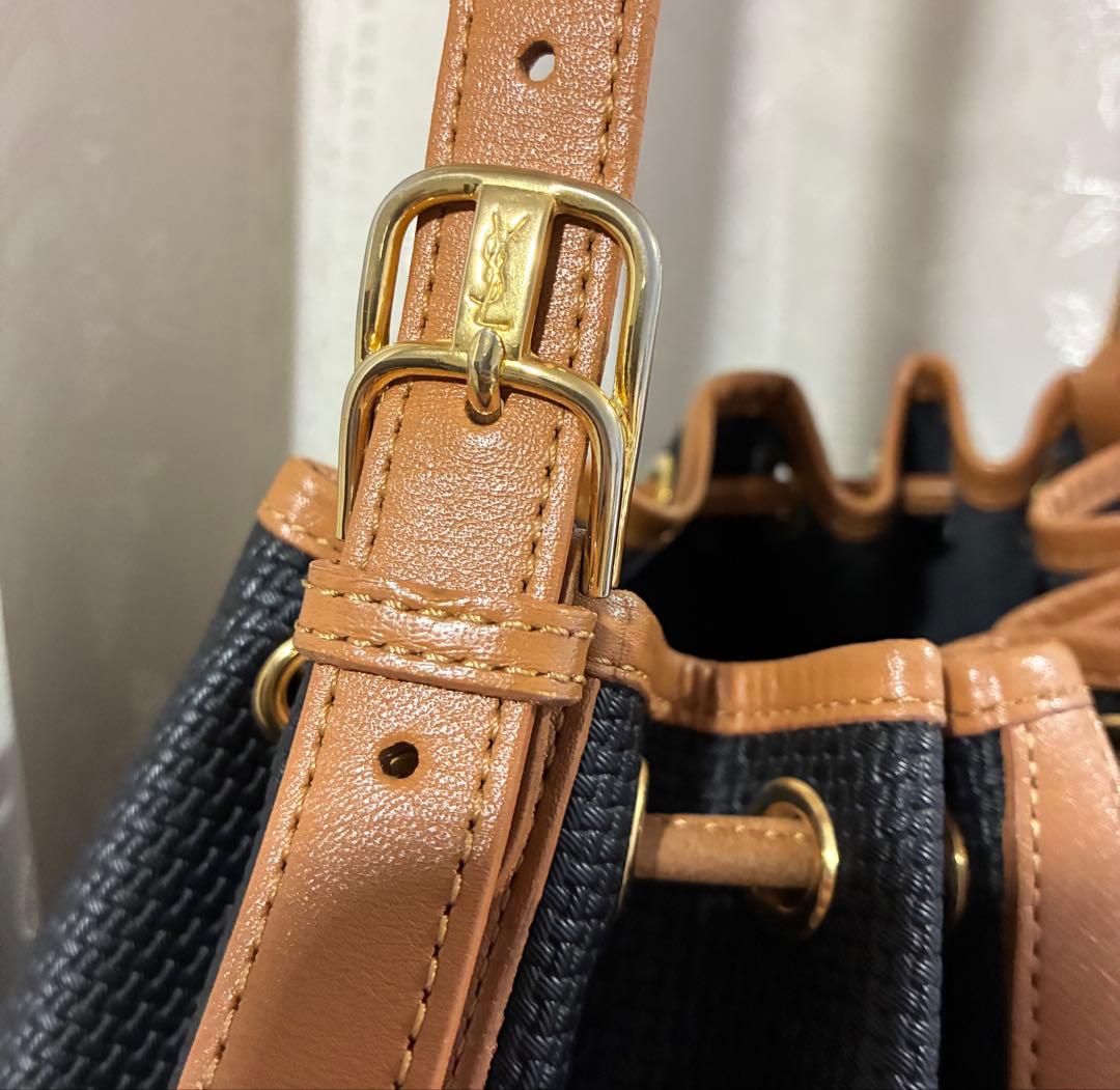 YVES SAINT LAURENT イヴサンローラン 巾着 ショルダーバッグ