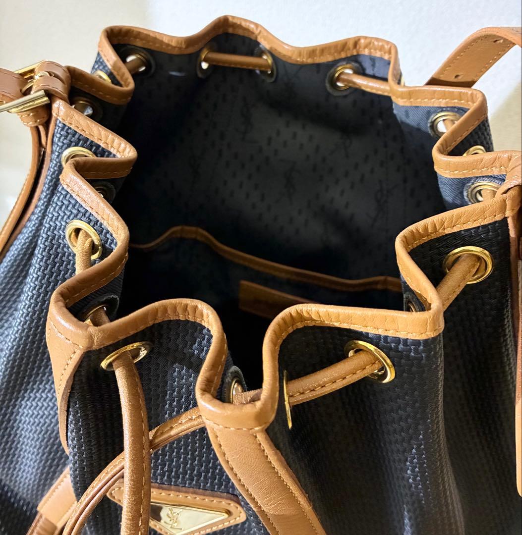 YVES SAINT LAURENT イヴサンローラン 巾着 ショルダーバッグ