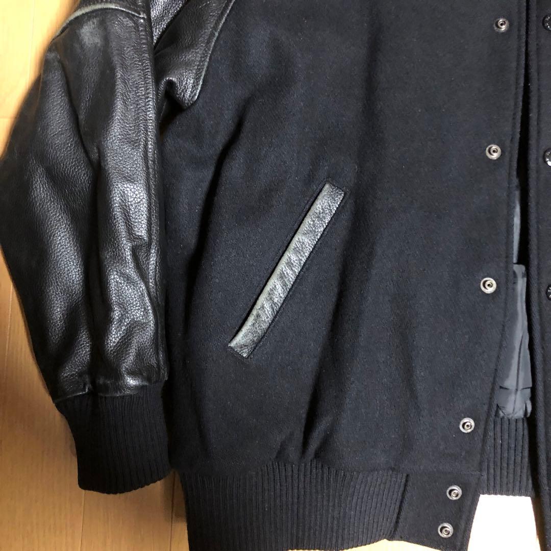 revolver スタジャン　ブラック × ブラック