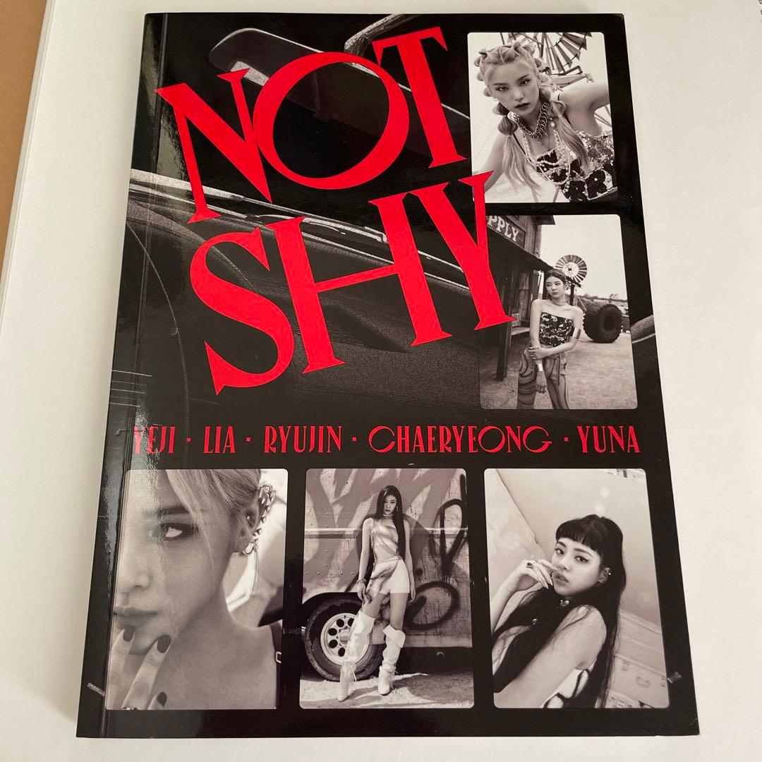 itzy 全員　サイン　アルバム　notshy