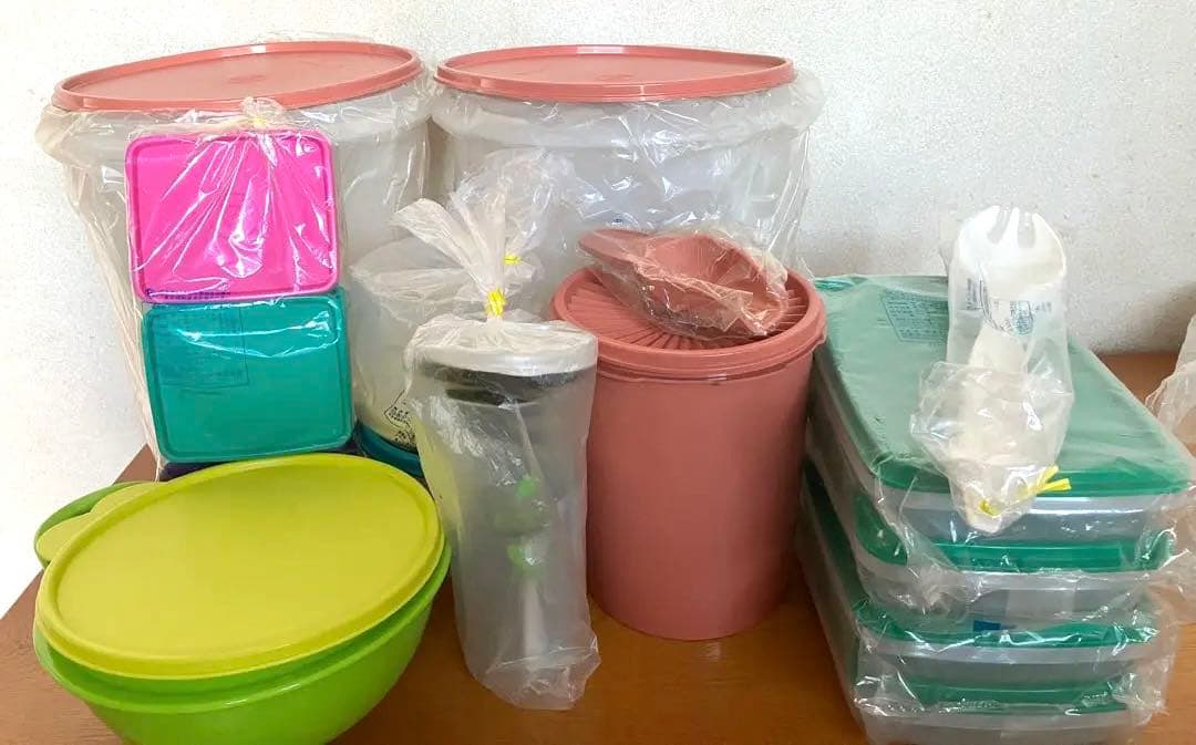 タッパーウェア　保存容器　新品未使用