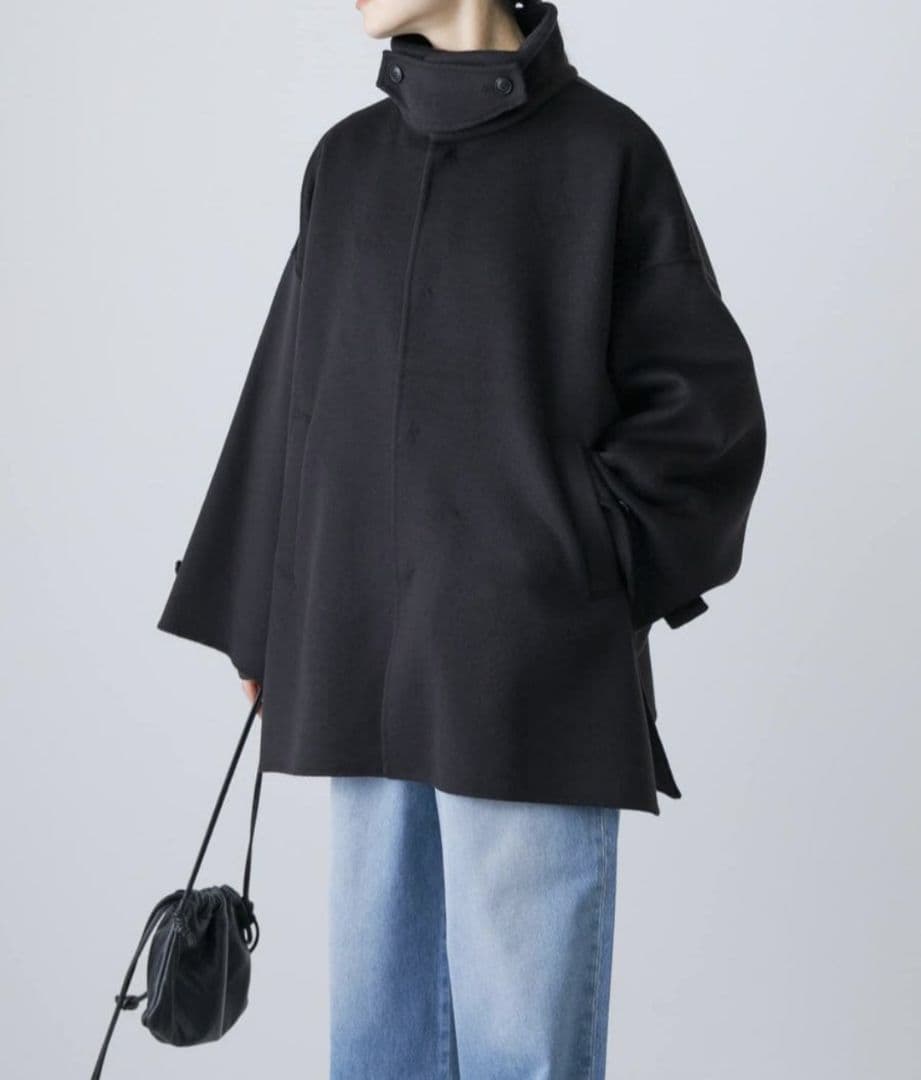 新品タグ付き ウールスタンドショートコート INKBLACK かぐれ