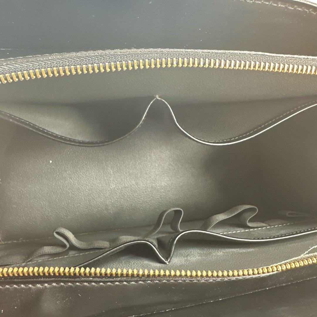 ルイヴィトン　エピレザー　トートバッグ　リヴィエラ　ブラック