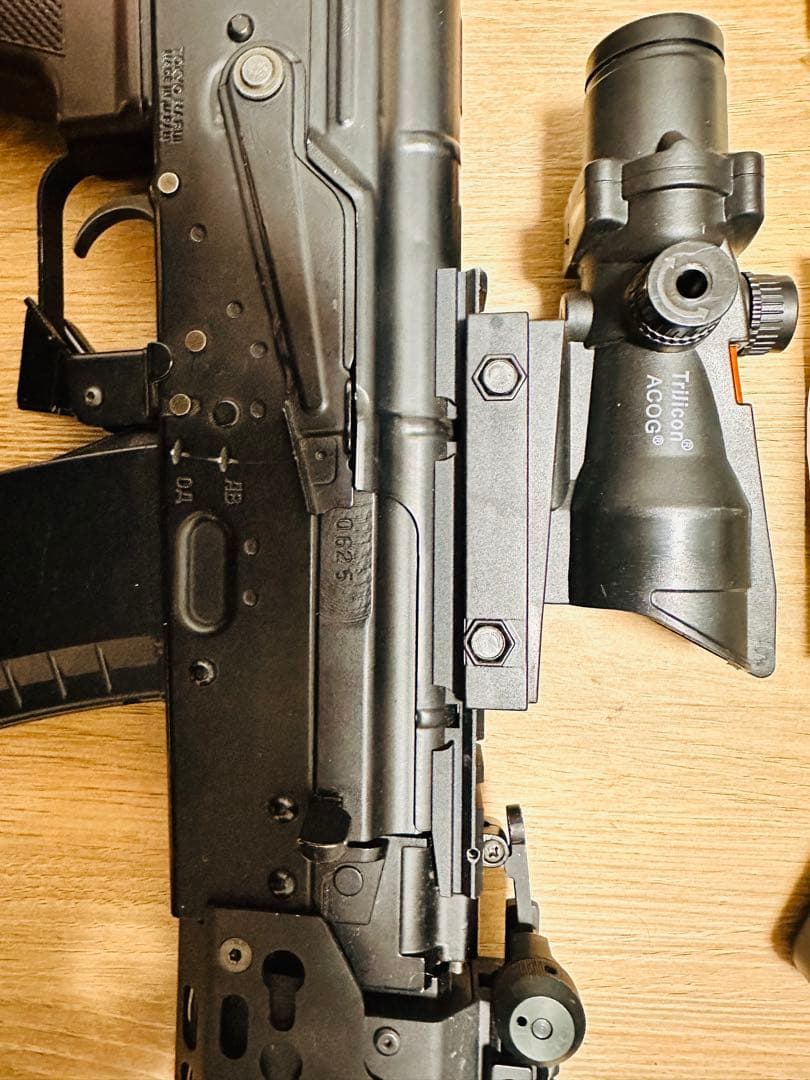 次世代電動ガン AK74U 東京マルイ　バッテリー、サイレンサー、スコープ付き