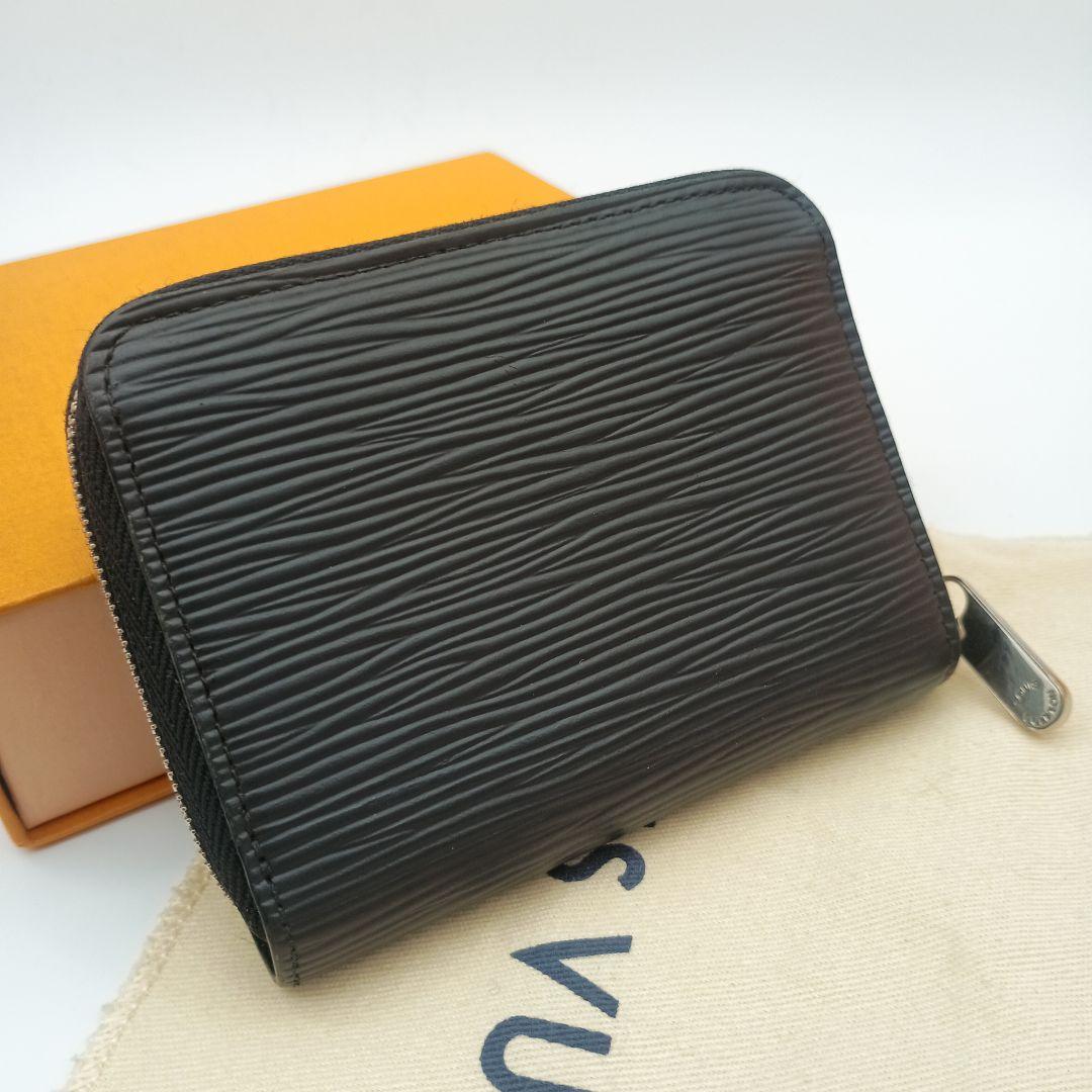 【お値下げ中】ルイヴィトン　ジッピーパース　エピ　黒　コンパクト財布