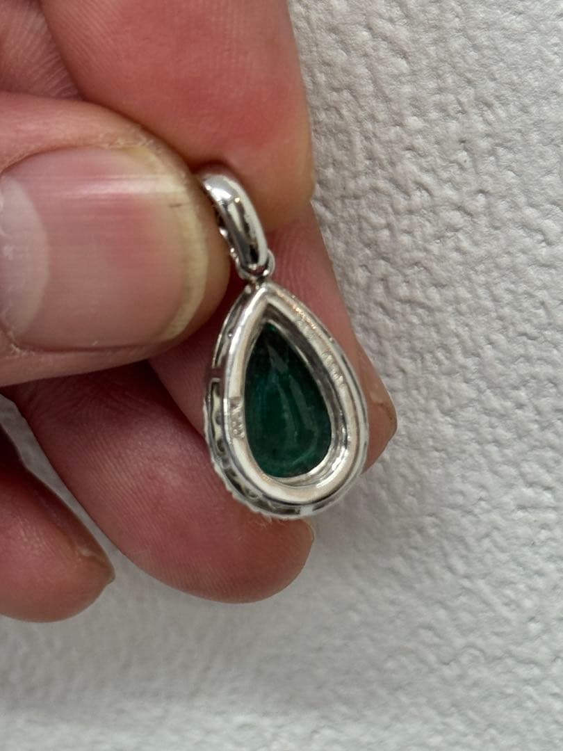 期間限定価格★3.1ct★エメラルド0.50ctダイヤペンダントネックレストップ