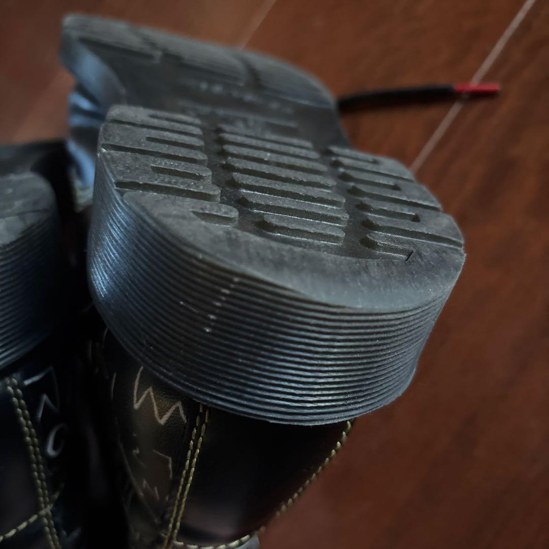 Dr. Martens バスキアコラボ 8ホール