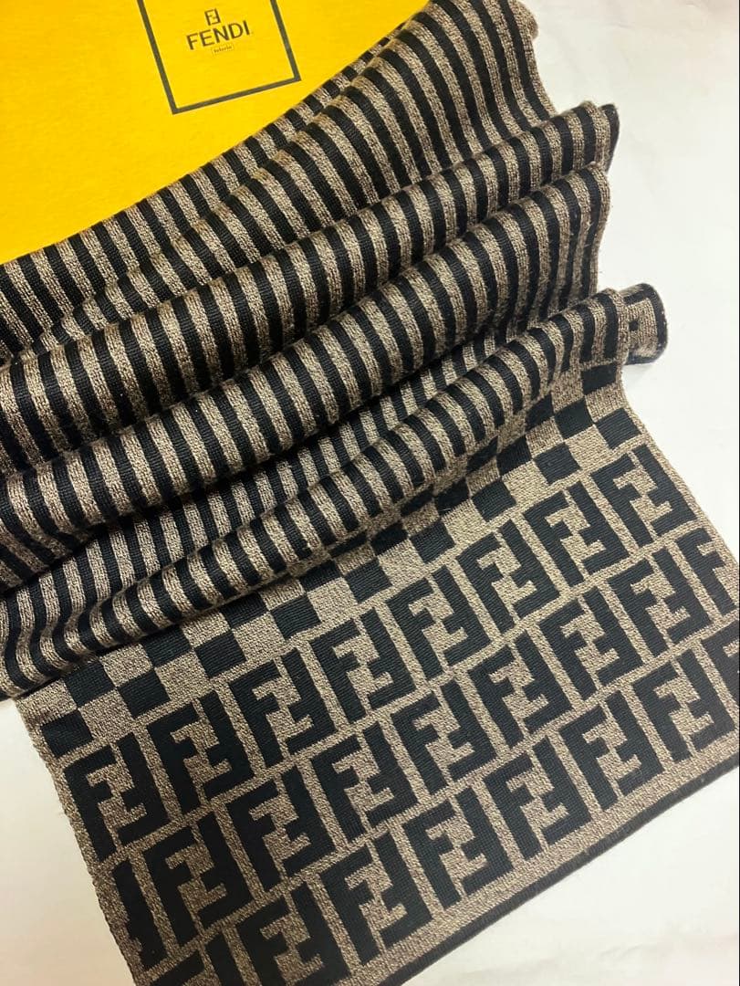 FENDI フェンディ ズッカ柄 マフラー WOOLブラウン×ブラックイタリア製