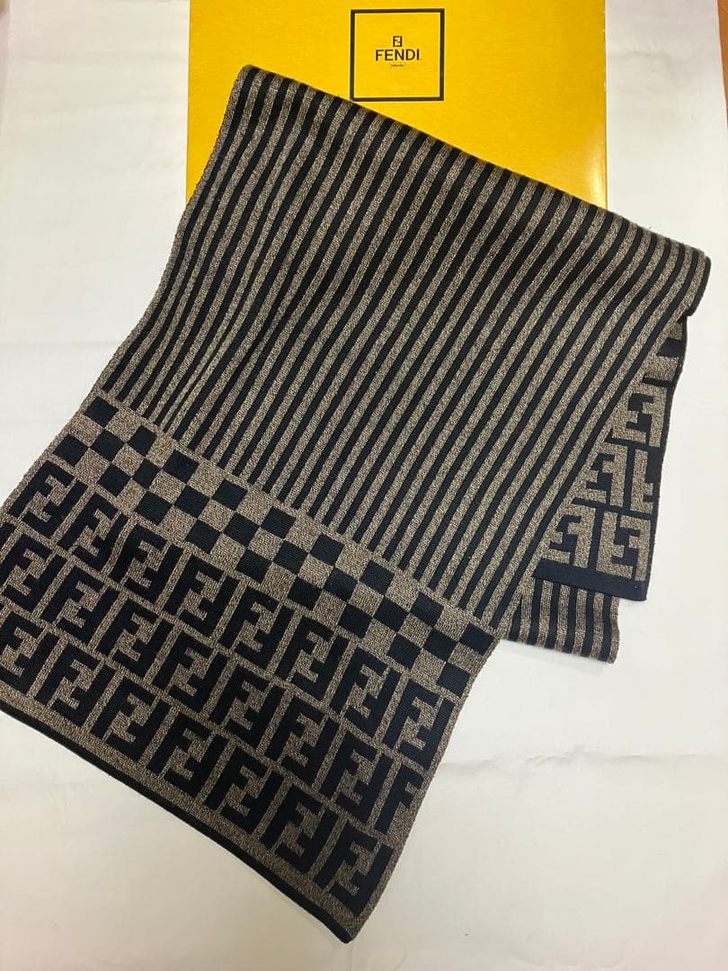 FENDI フェンディ ズッカ柄 マフラー WOOLブラウン×ブラックイタリア製