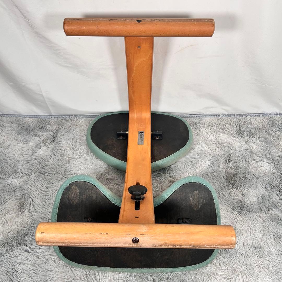 バランスリボ　Balans EASY バランスチェア 姿勢矯正チェア