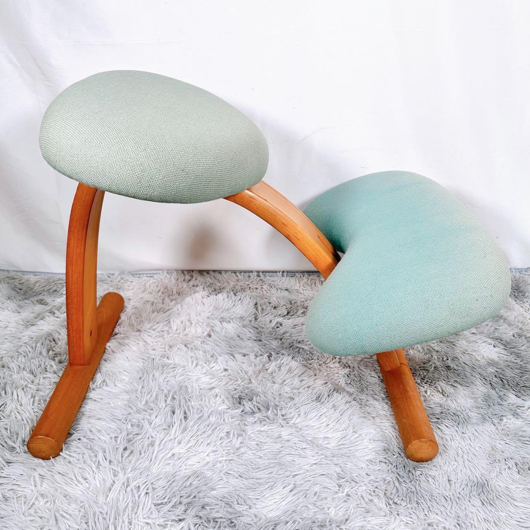 バランスリボ　Balans EASY バランスチェア 姿勢矯正チェア