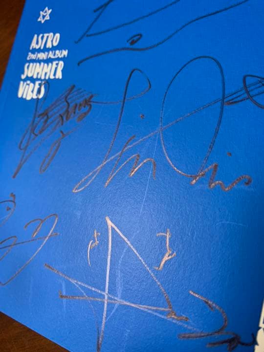 ASTRO 全メンバーサイン入り　アルバム