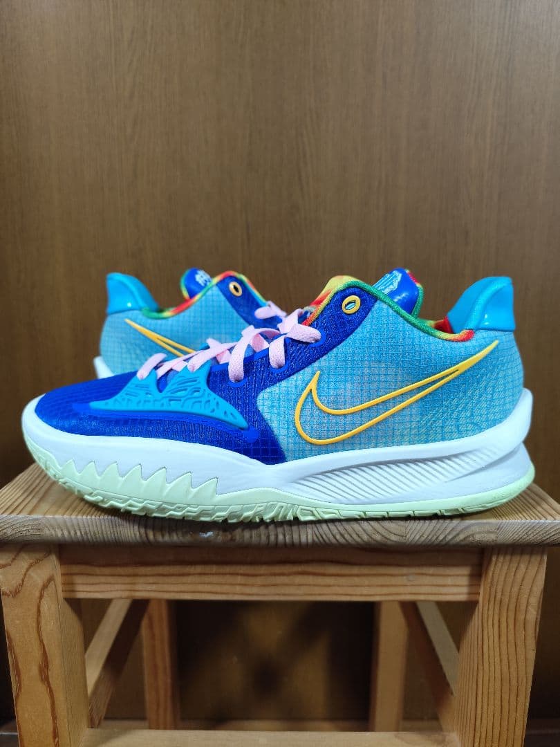 Nike Kyrie Low 4 ナイキ　カイリーロー4　27.0cm