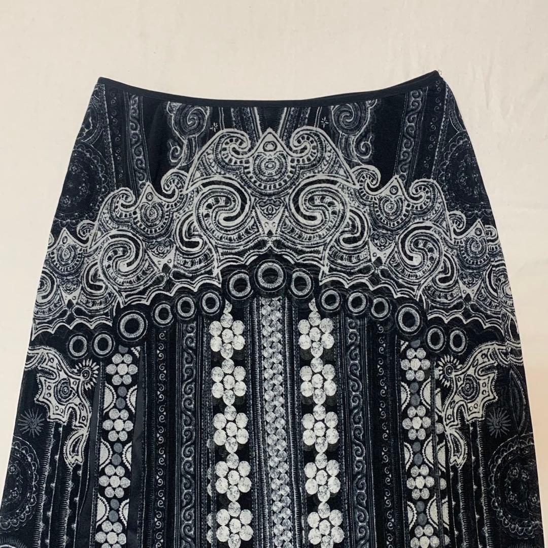 VIVIENNE TAM 短冊 design skirt archive