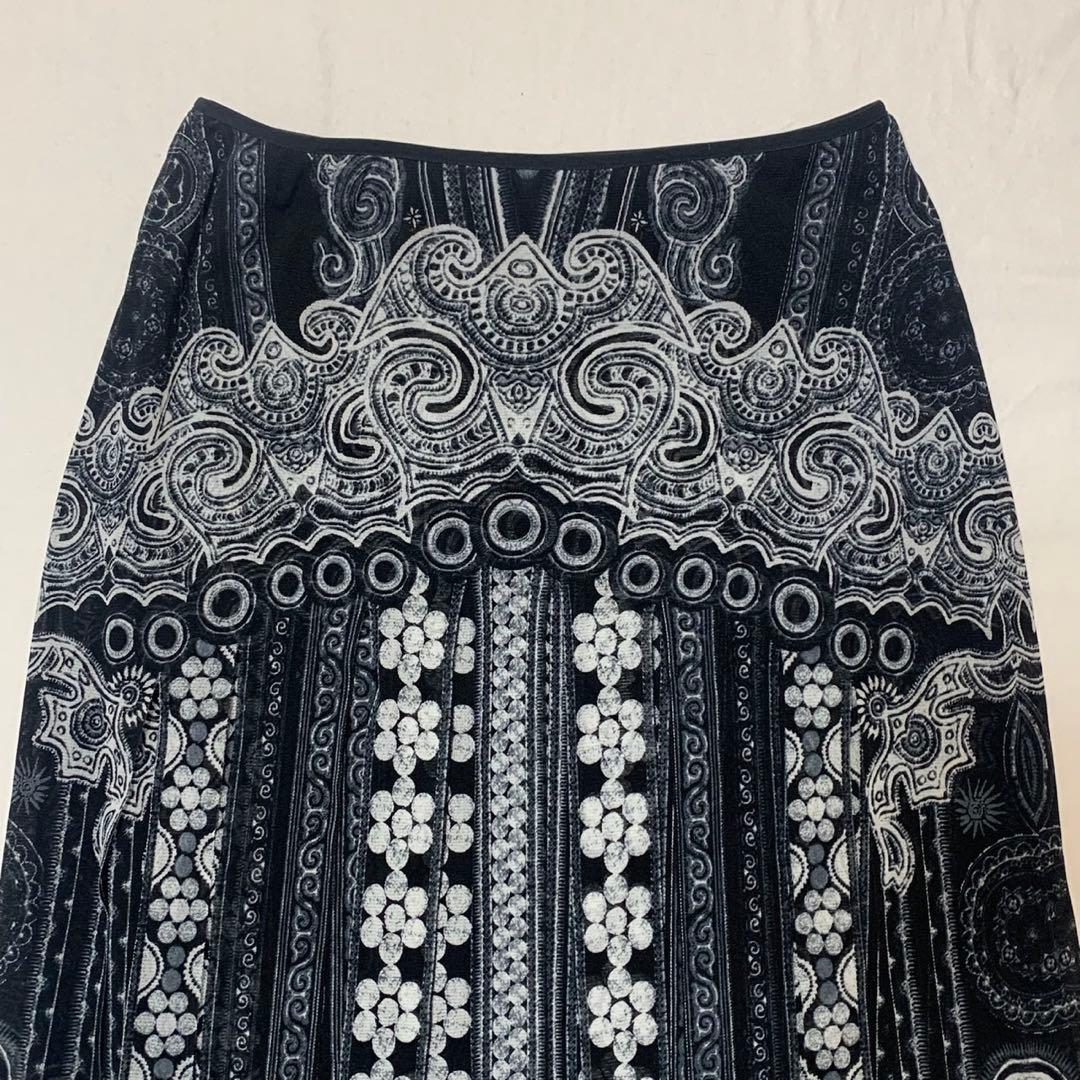 VIVIENNE TAM 短冊 design skirt archive