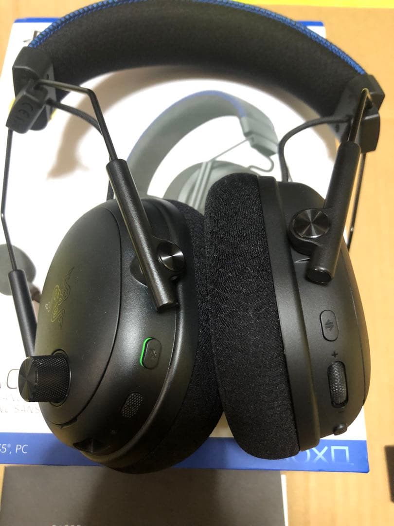 Razer BlackShark V3 Pro超美品　クリスマス限定値下げ