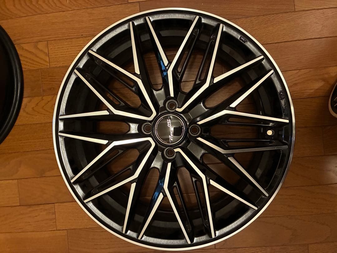 「何でも屋さん」専用商品　17インチ ホイール　AST PRECIOUS 4穴