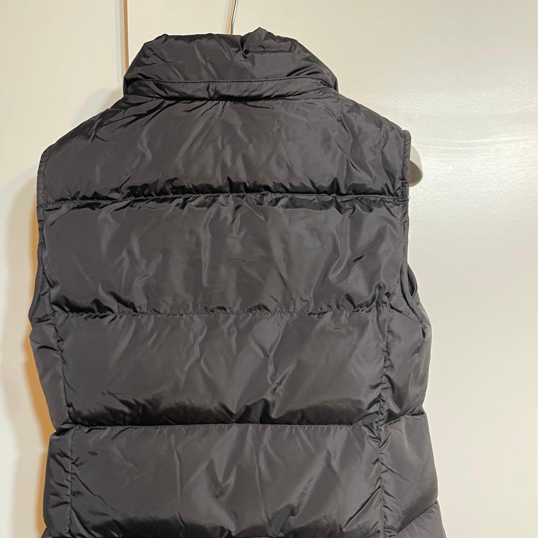 はるちーモンクレール ファーフード付きダウンベスマットな黒フード取り外し可