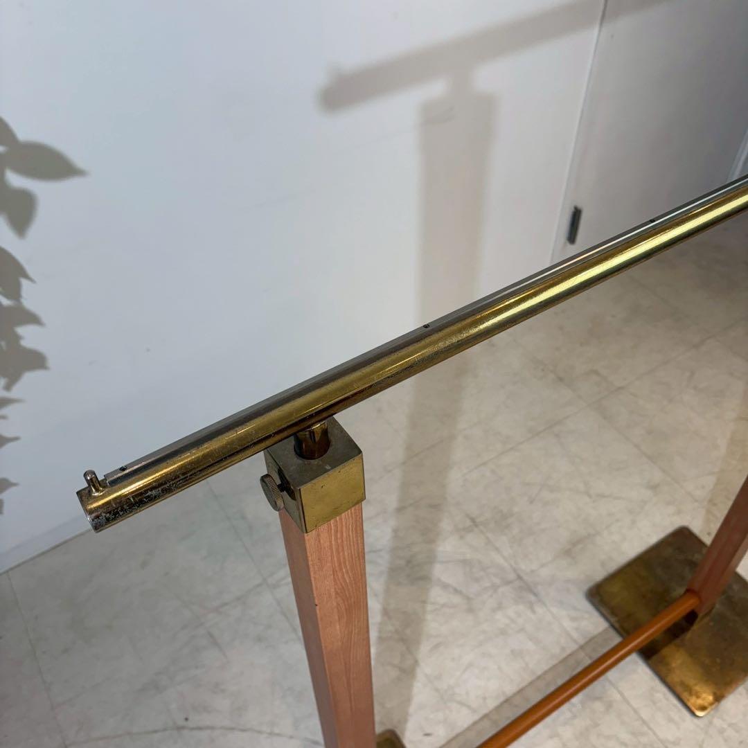 ハンガーラック　真鍮　木　店舗什器　アパレル