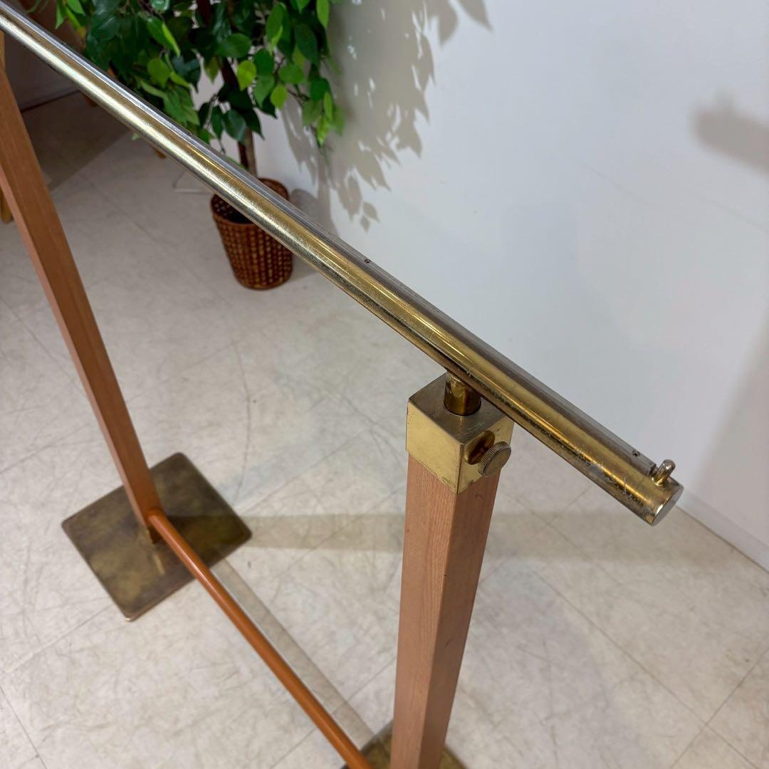 ハンガーラック　真鍮　木　店舗什器　アパレル